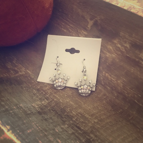Jewelry - Earrings